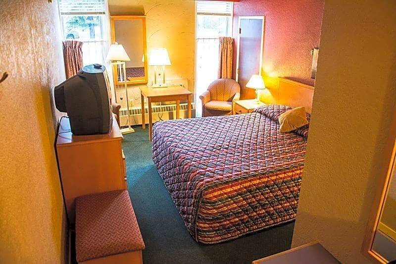 רבלסטוק Grizz Hotel מראה חיצוני תמונה